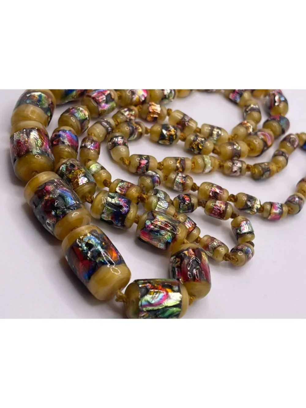 Vintage 1930s Italian Murano Yellow Glass Foil Beaded Necklace Art Nouveau Jewel - Picture 5 of 16